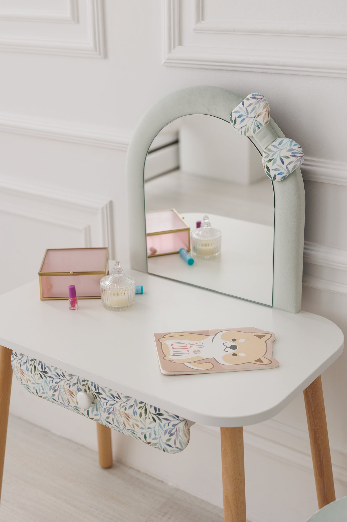 Furniture set: children's dressing table Mavka with a bow and armchair Mavka, 5-7 years old, 115-125 cm, Mint