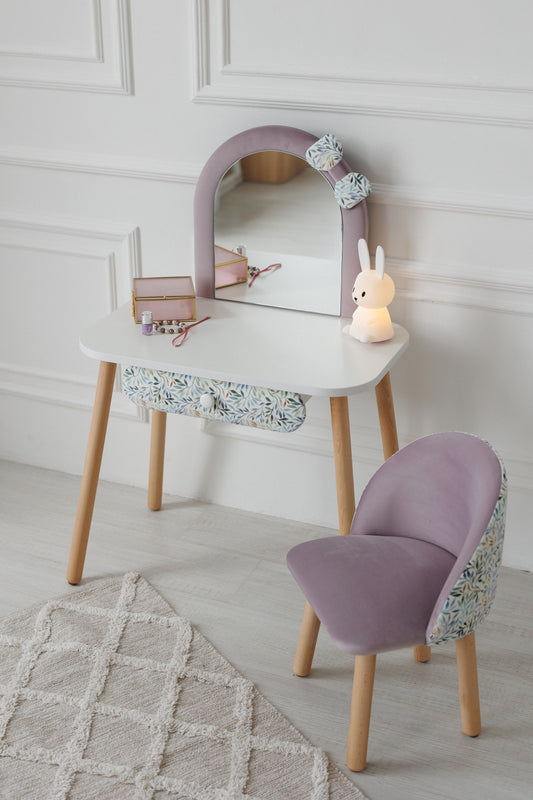 Zestaw mebli: toaletka dziecięca Mavka z kokardą i fotel Mavka, 2-4 lata, 90-105 cm, Liliowy