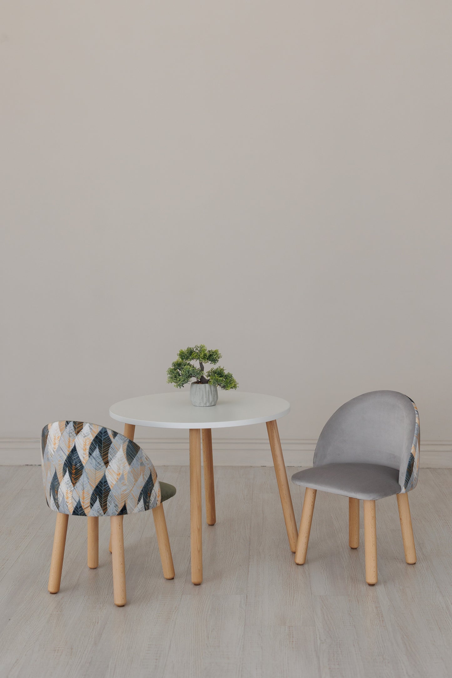 Furniture set: table without drawer and armchair Flora, 2-4 years old, 90-105 cm, Gray
