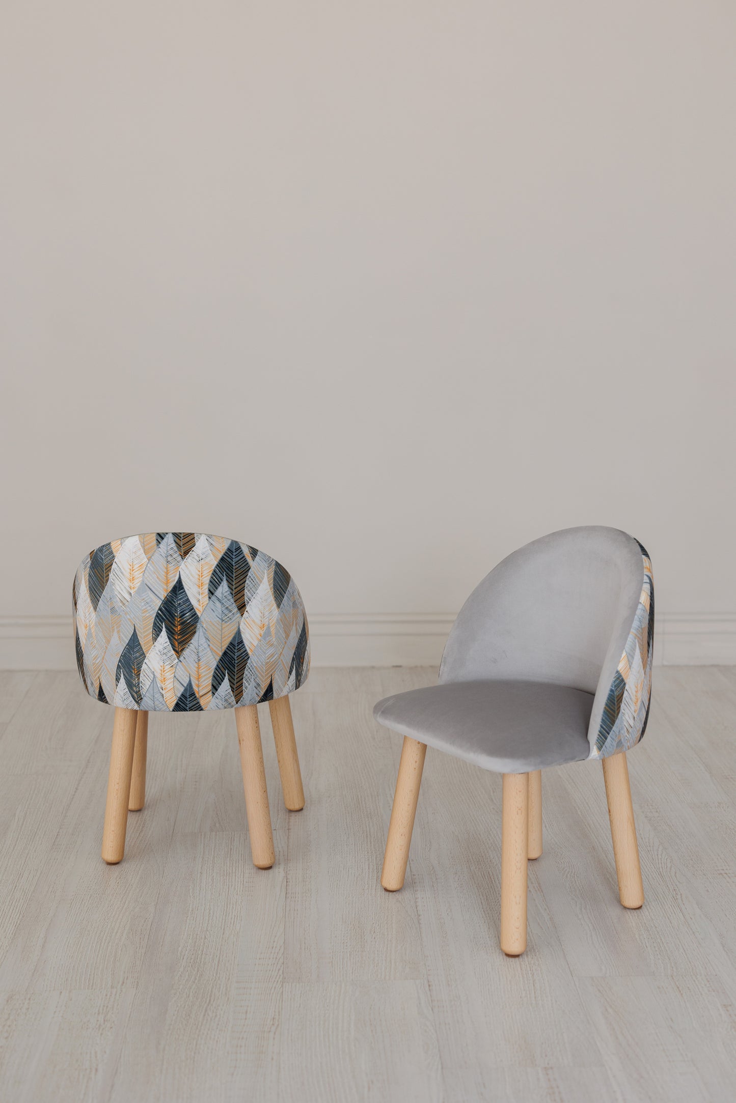 Furniture set: table without drawer and armchair Flora, 3-5 years old, 105-115 cm, Gray