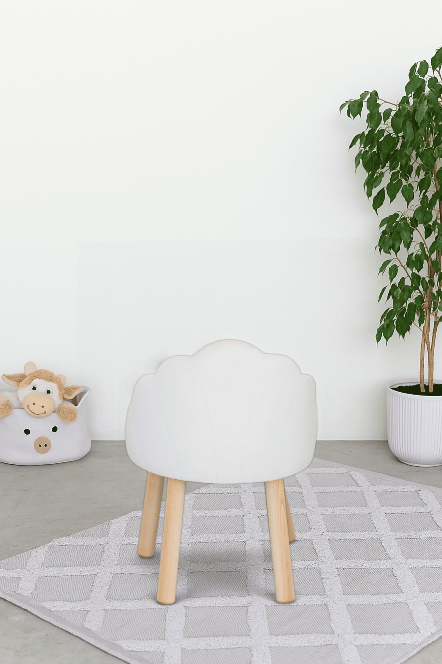 Children's armchair Seashell, 5-7 years old, 115-125 cm, Milk