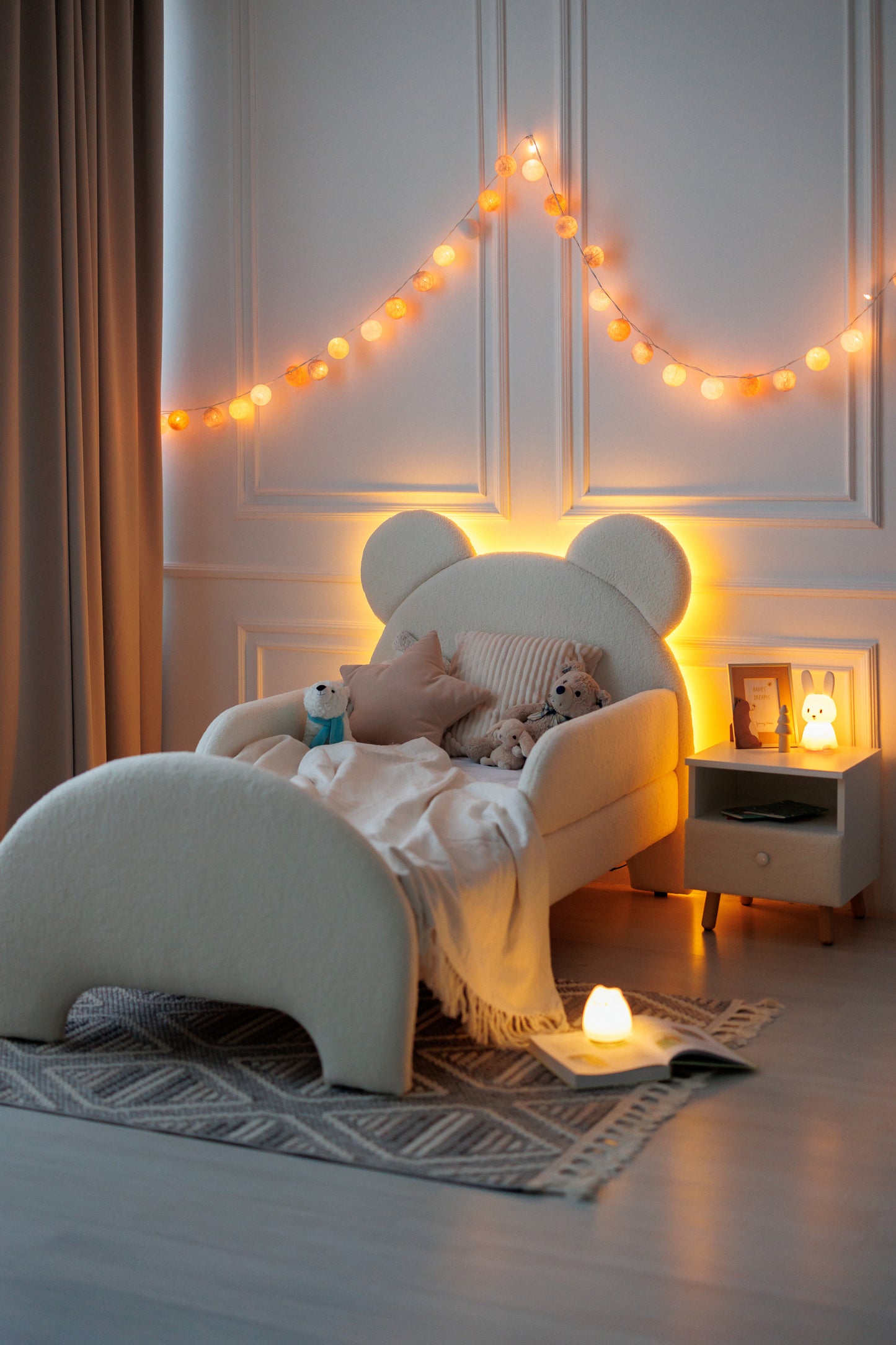 Children's bed Bear with lighting, size 90x190 cm, Bukle Milk