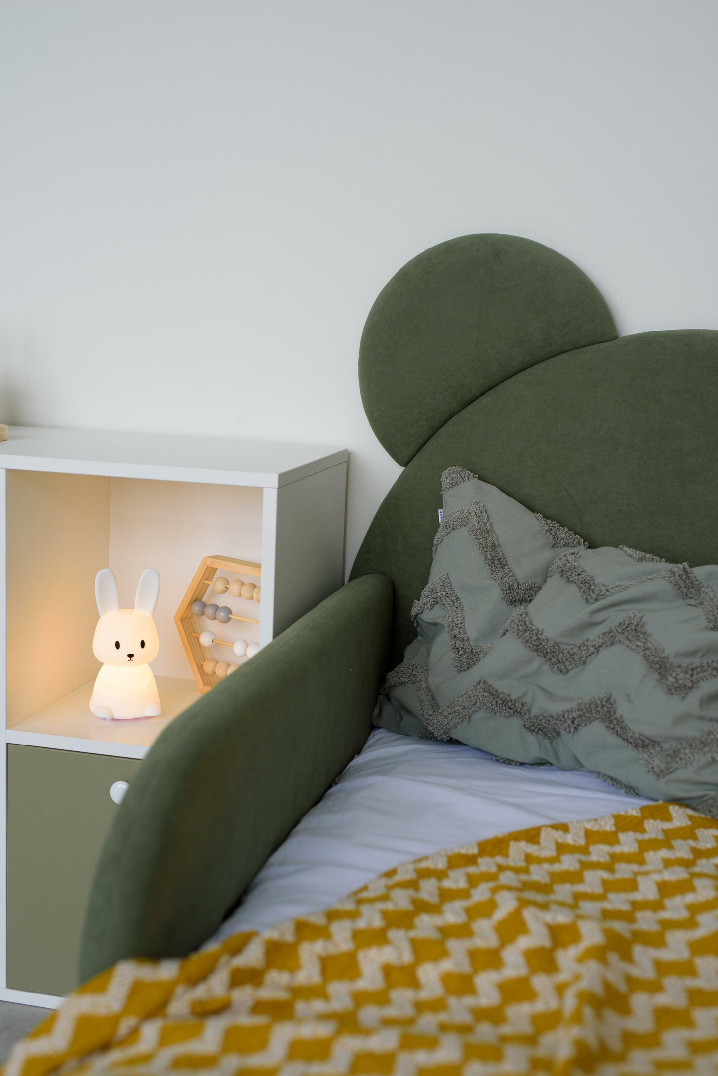 Children's bed Bear, size 90x190 cm, Forest green
