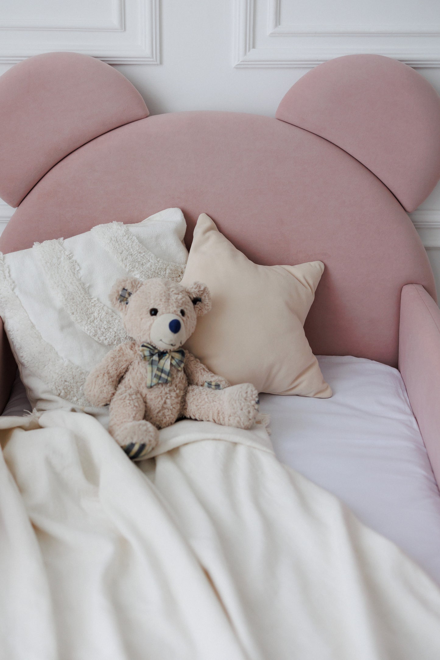 Children's bed Bear, size 90x200 cm, Soft Pink