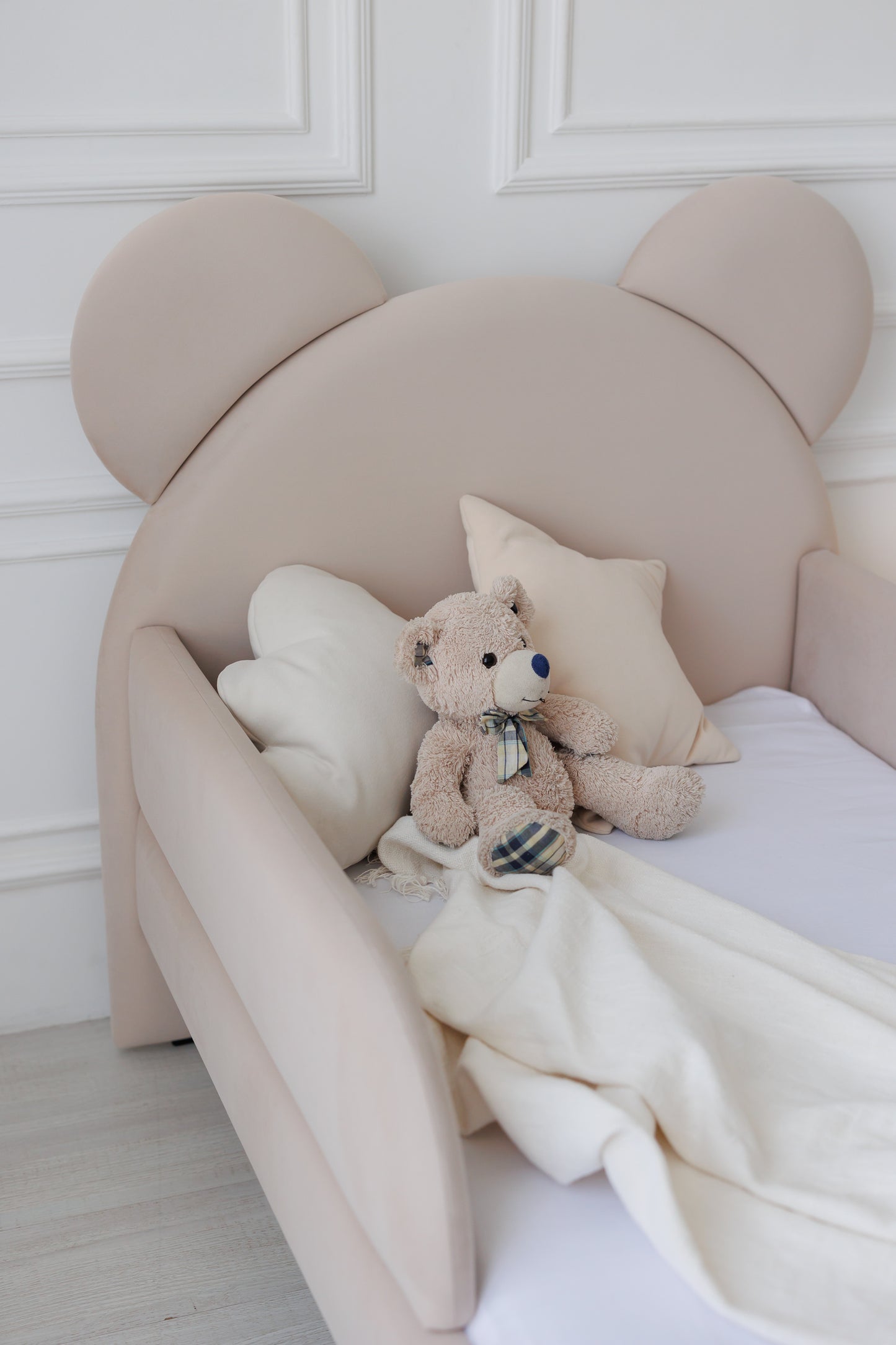 Children's bed Bear, size 90x190 cm, Beige Light
