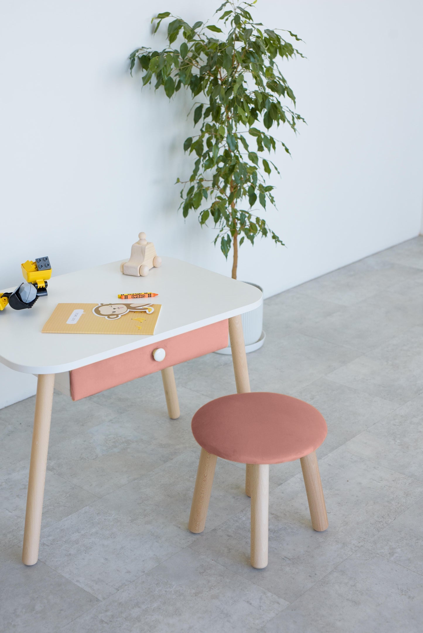 Kids stool, 2-4 years old, 90-105 cm, Pink