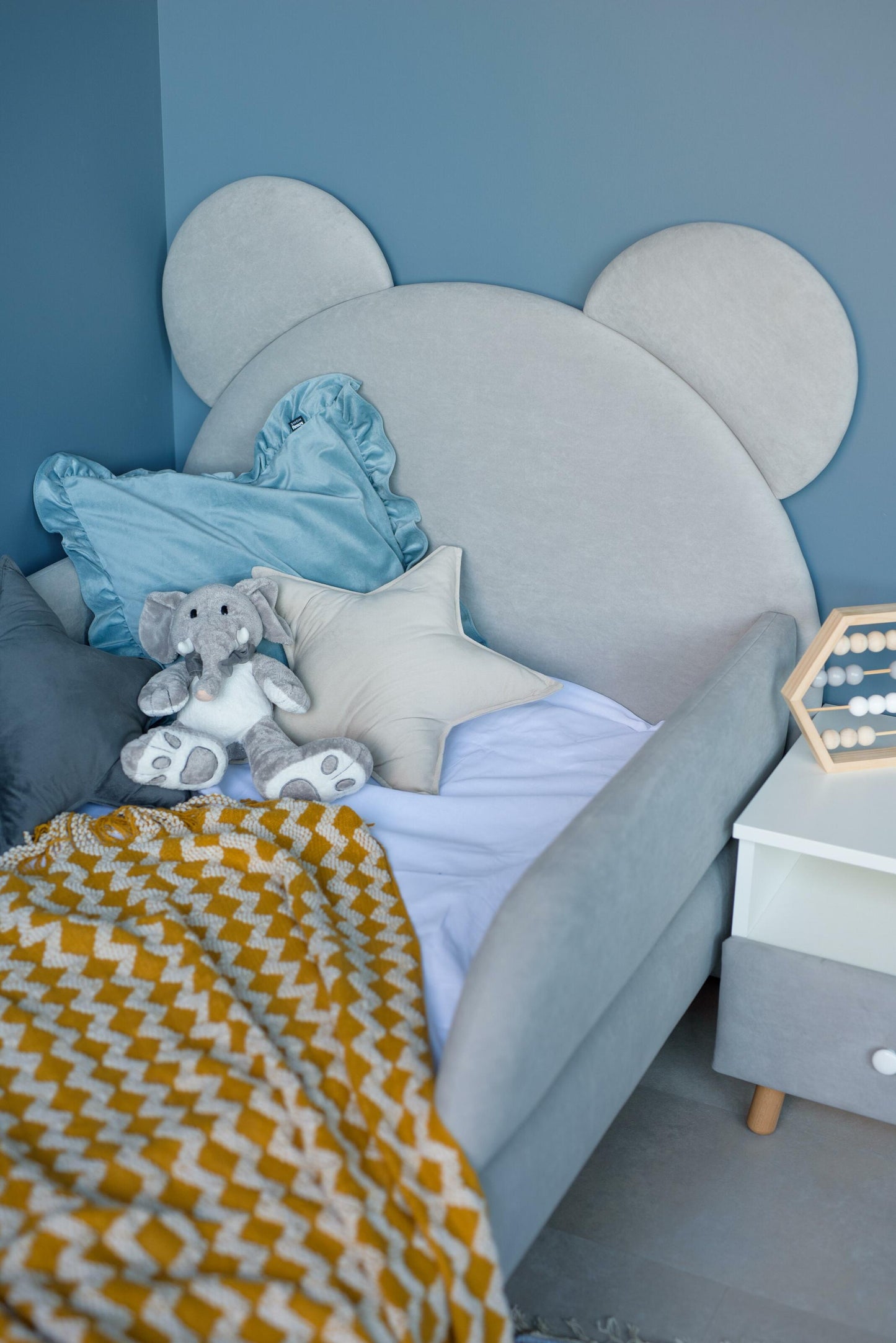Children's bed Bear, size 80x200 cm, Gray