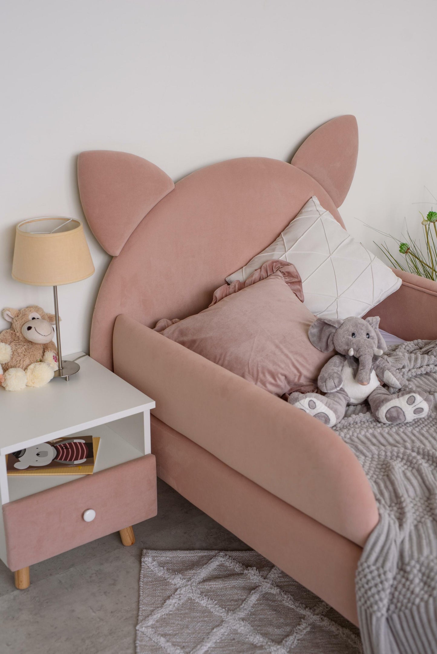 Children's bed Cat, size 80x190 cm, Powdered