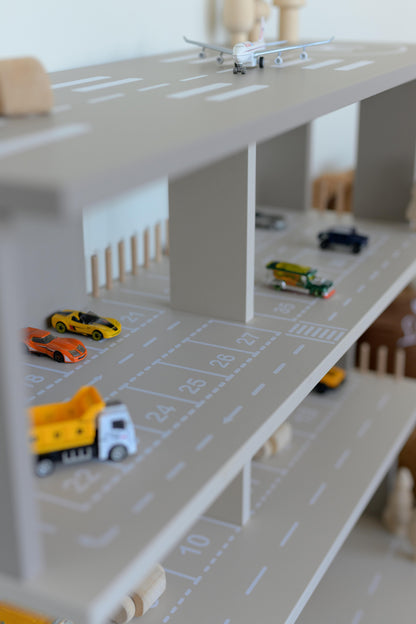 Children's play parking, Beige