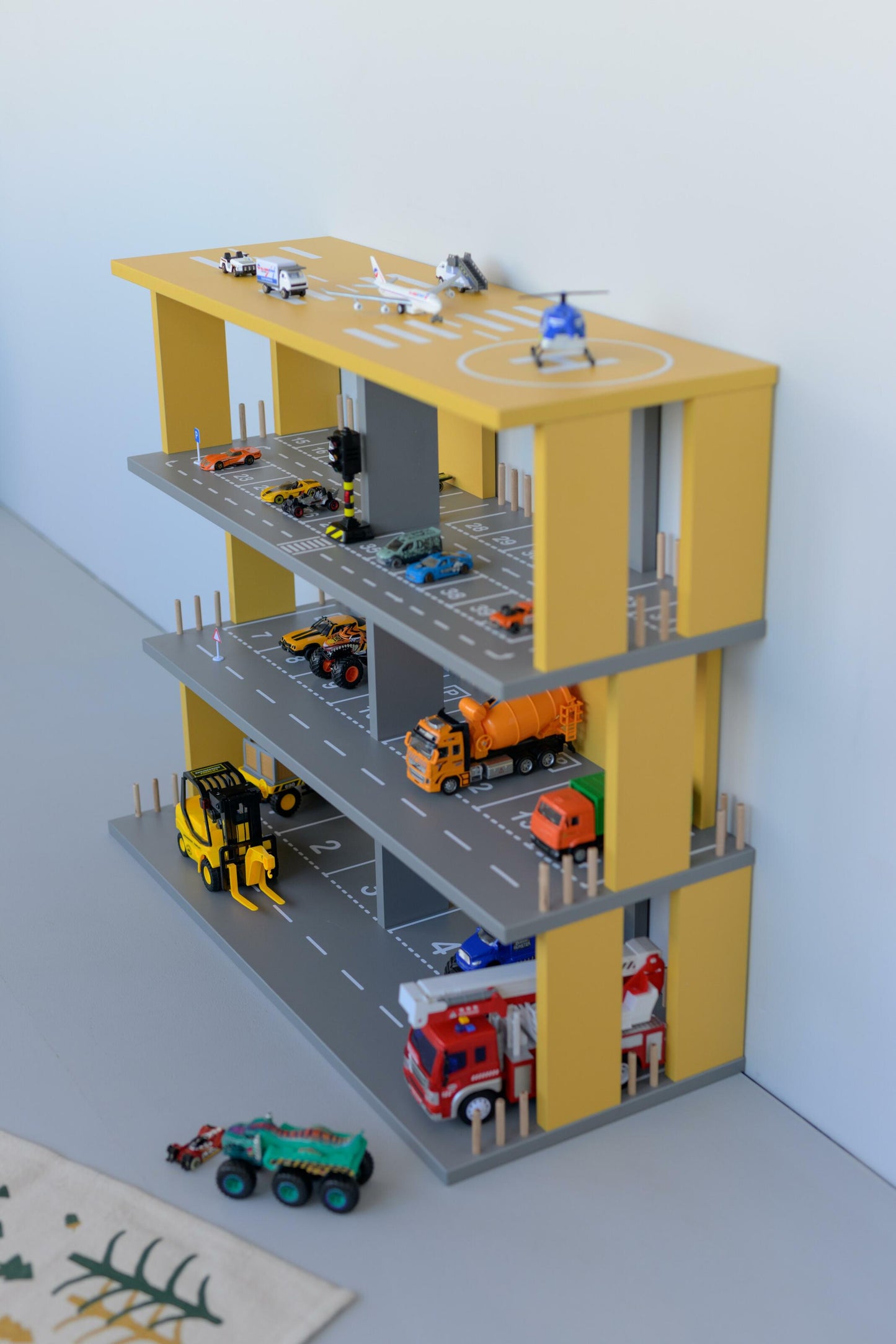 Parking dla dzieci, Żółty