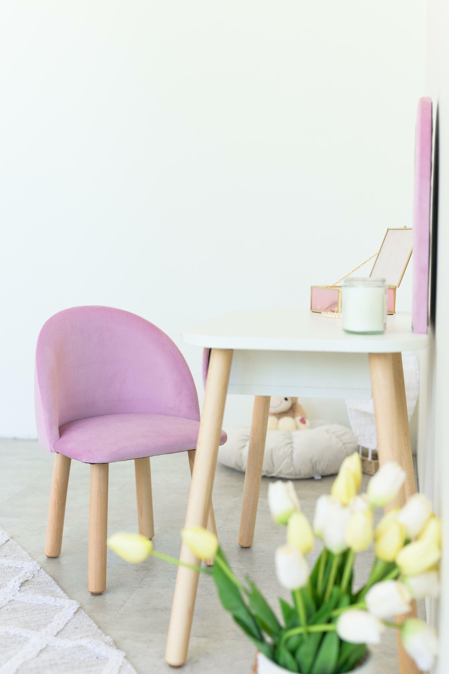 Furniture set: children's dressing table without bow and armchair, 5-7 years old, 115-125 cm, Soft pink