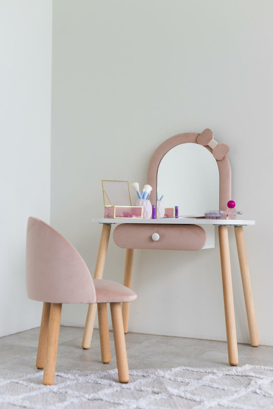 Furniture set: children's dressing table with a bow and armchair, 3-5 years old, 105-115 cm, Powdered