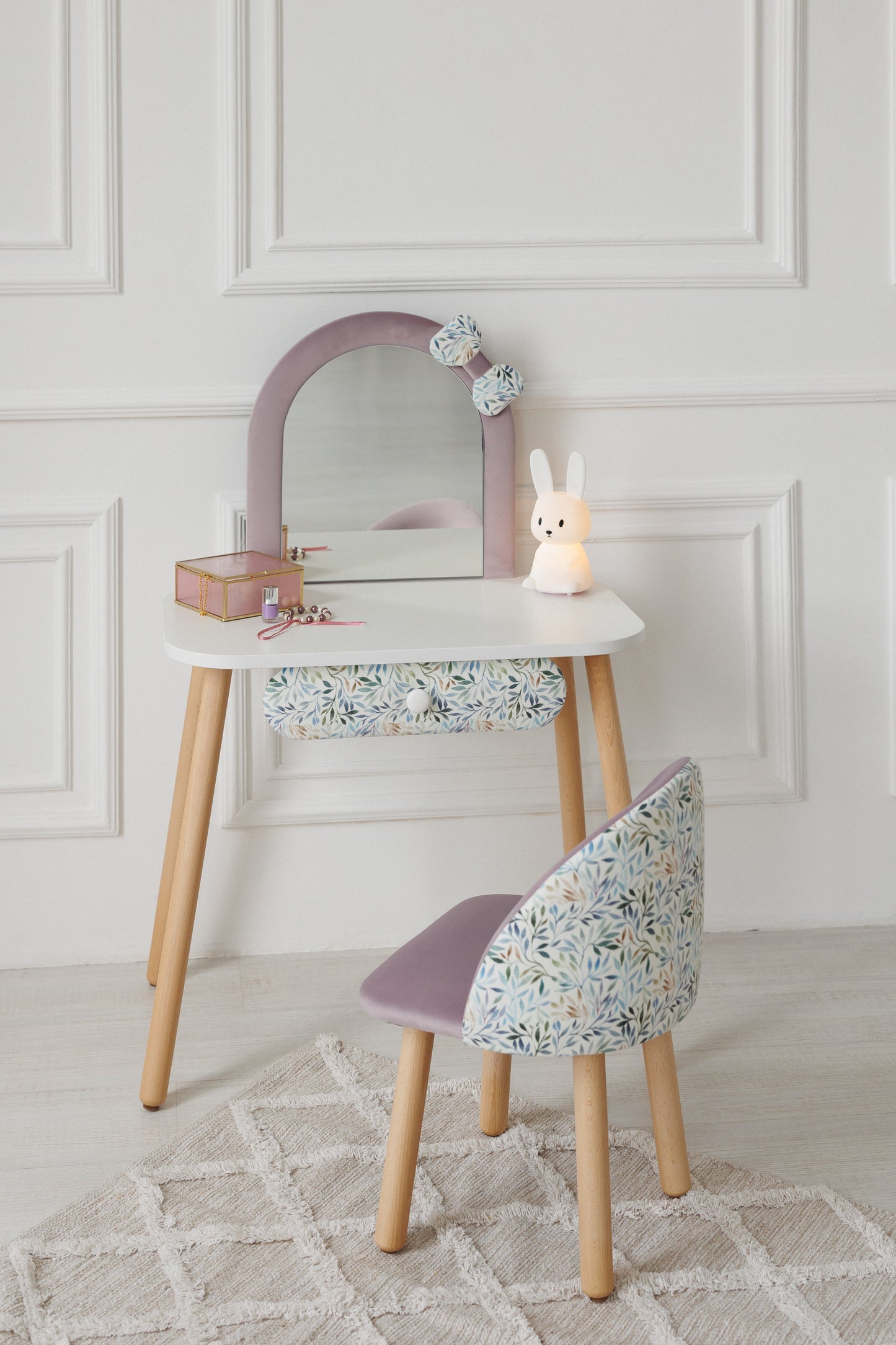 Furniture set: children's dressing table Mavka with a bow and armchair Mavka, 3-5 years old, 105-115 cm, Lilac