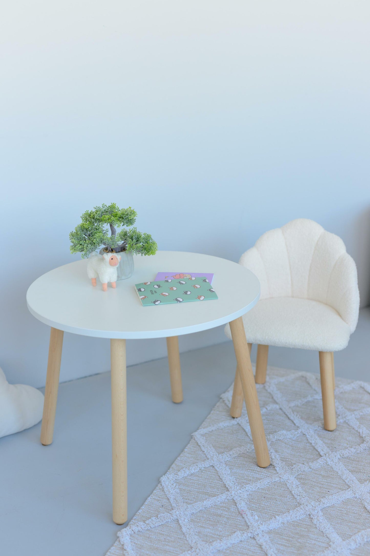 Furniture set: table without drawer and armchair Seashell, 2-4 years old, 90-105 cm, Bukle Milk