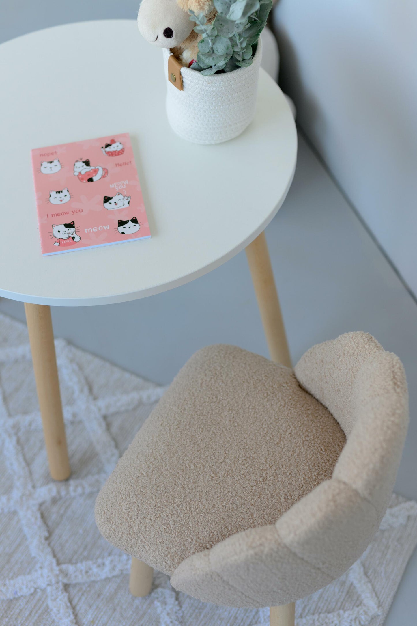 Furniture set: table without drawer and armchair Seashell, 3-5 years old, 105-115 cm, Bukle Beige Dark