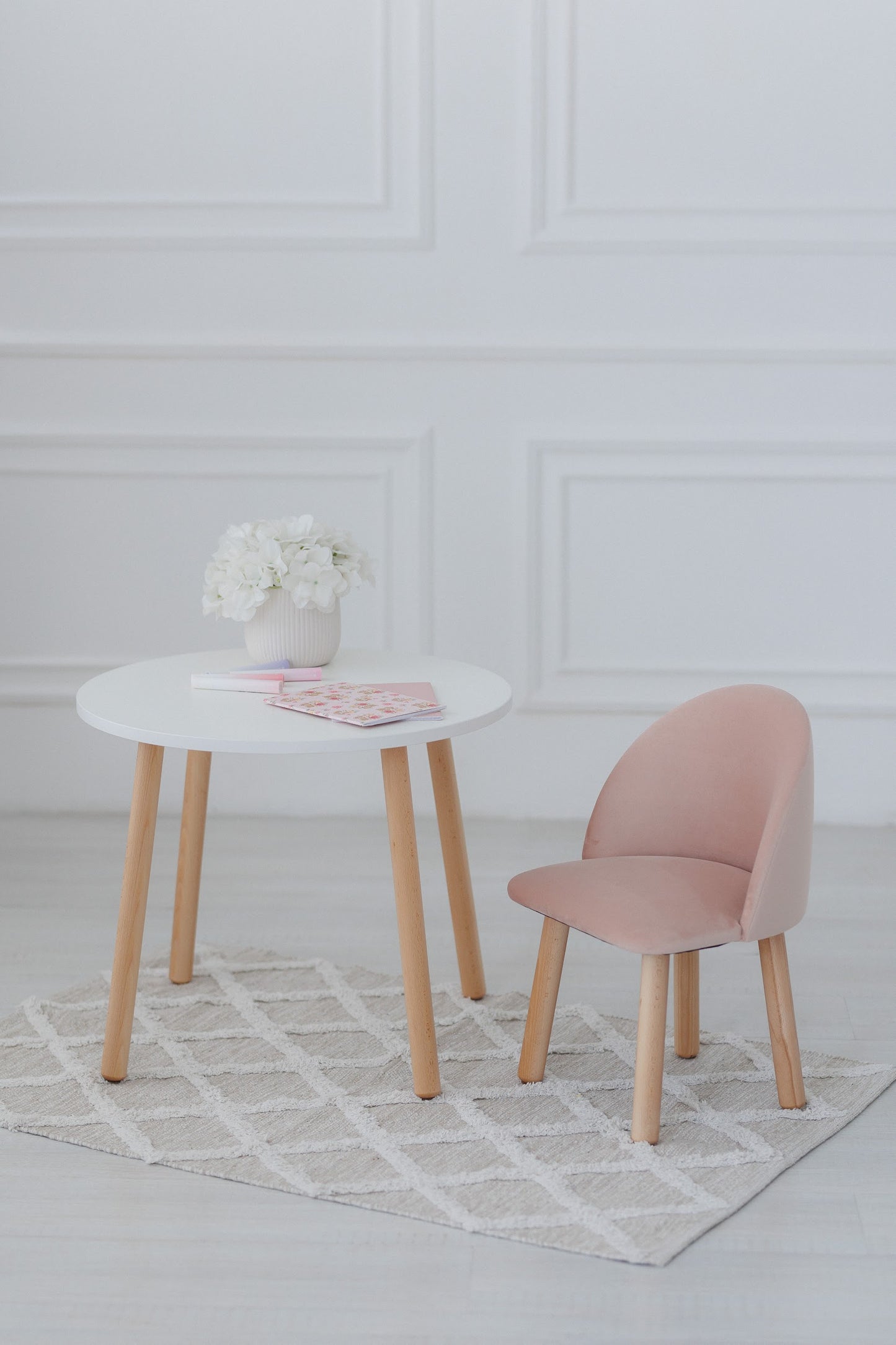 Furniture set: table without drawer and armchair, 2-4 years old, 90-105 cm, Powdered