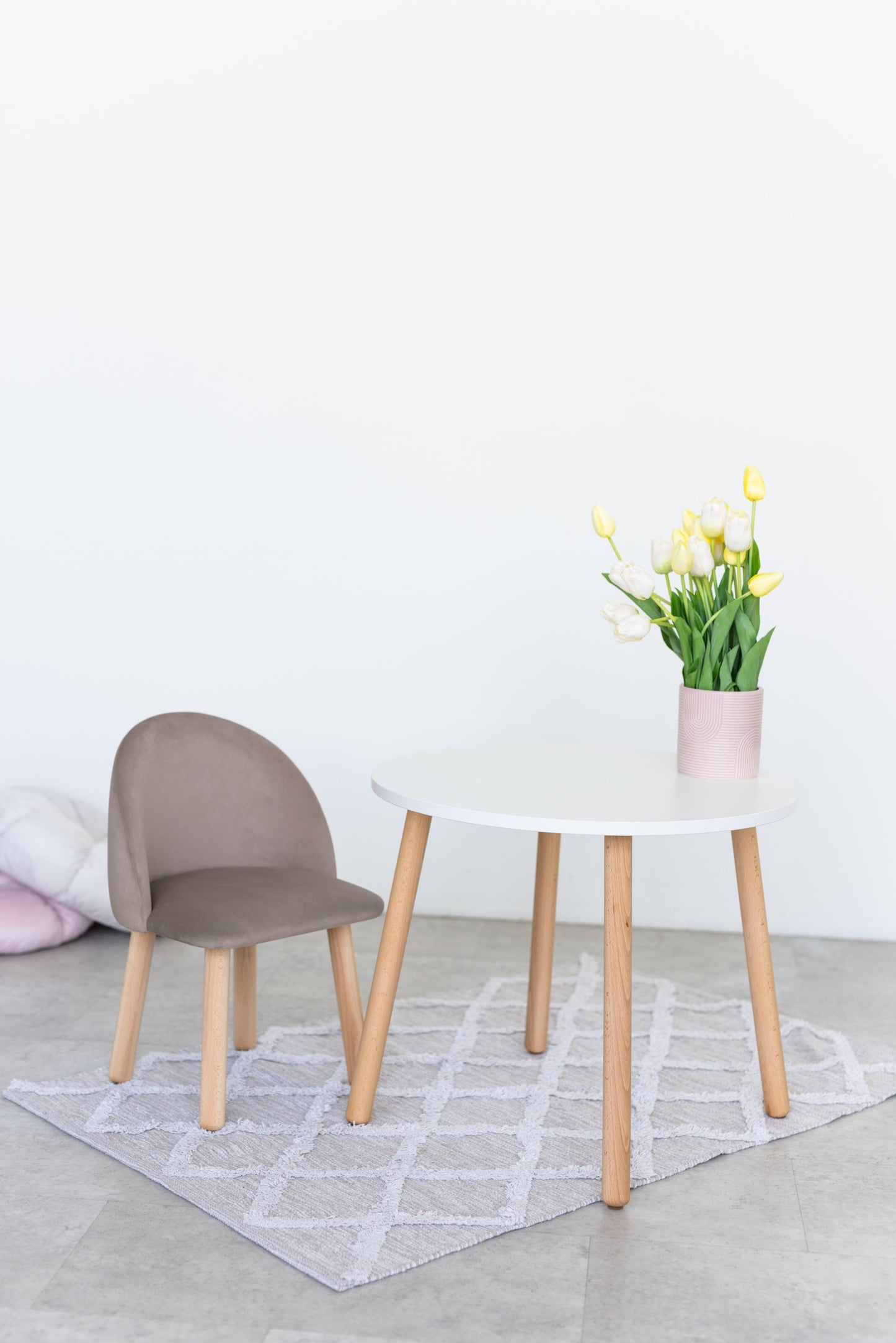Furniture set: table without drawer and armchair, 3-5 years old, 105-115 cm, Cappuccino