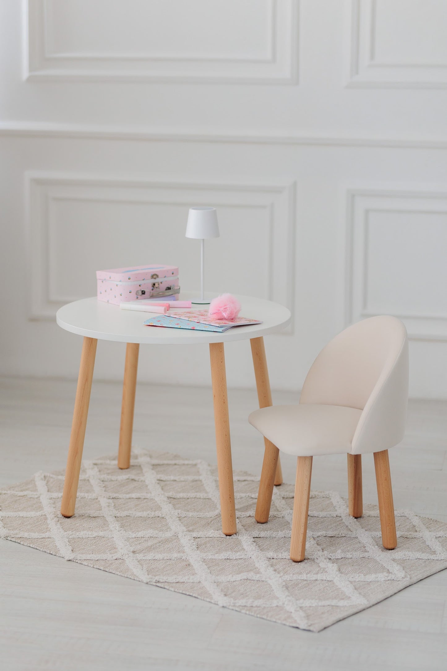 Furniture set: table without drawer and armchair, 5-7 years old, 115-125 cm, Milk