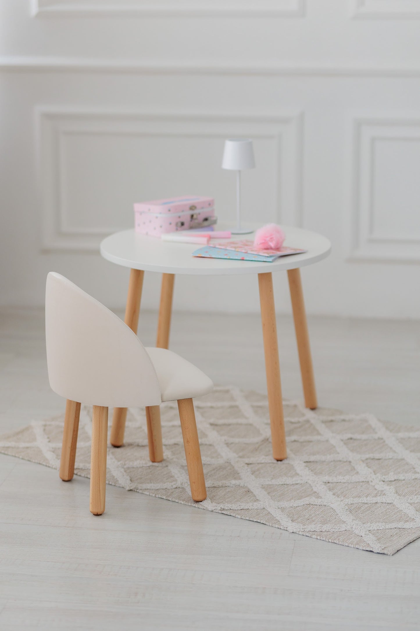 Furniture set: table without drawer and armchair, 5-7 years old, 115-125 cm, Milk
