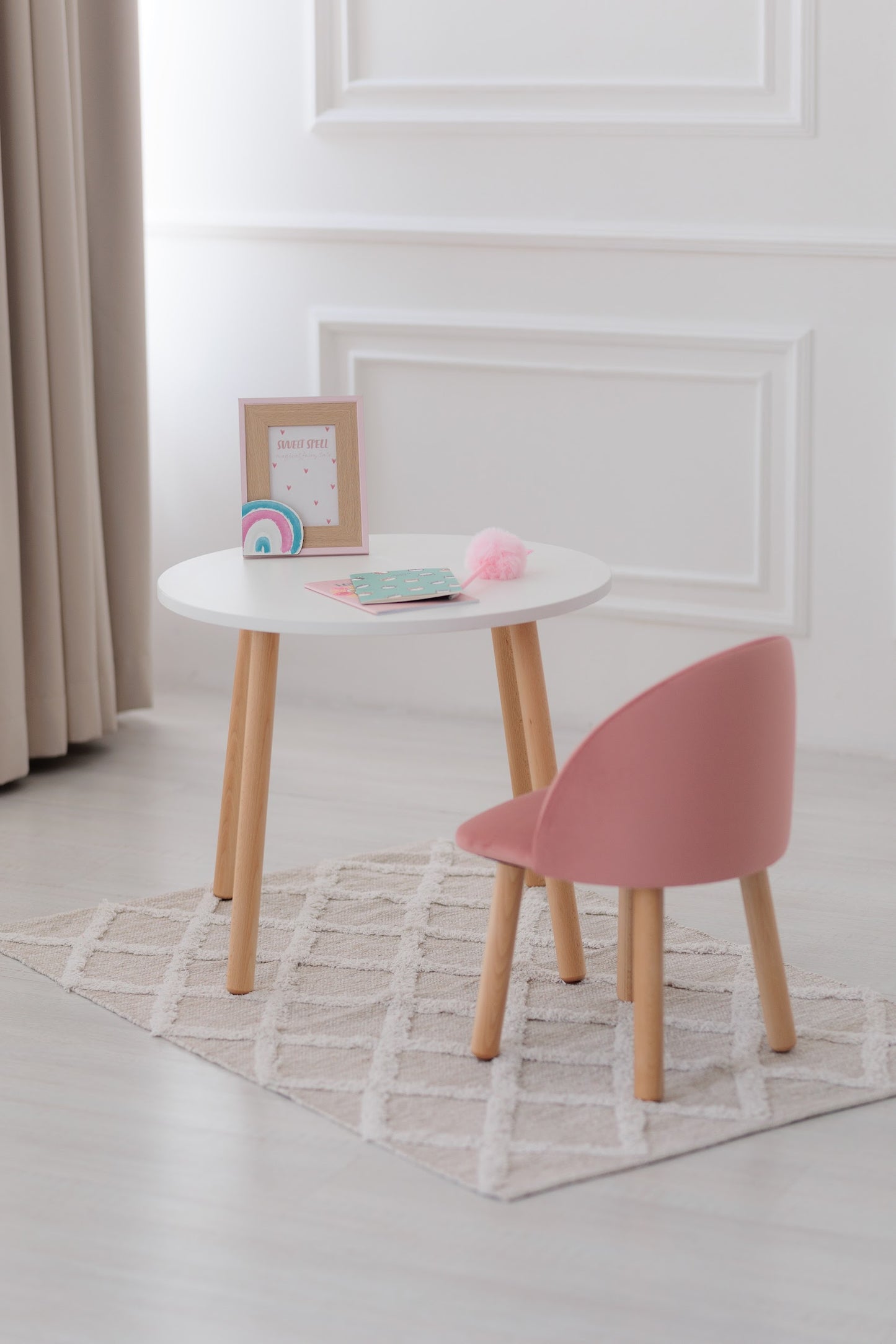 Furniture set: table without drawer and armchair, 5-7 years old, 115-125 cm, Pink
