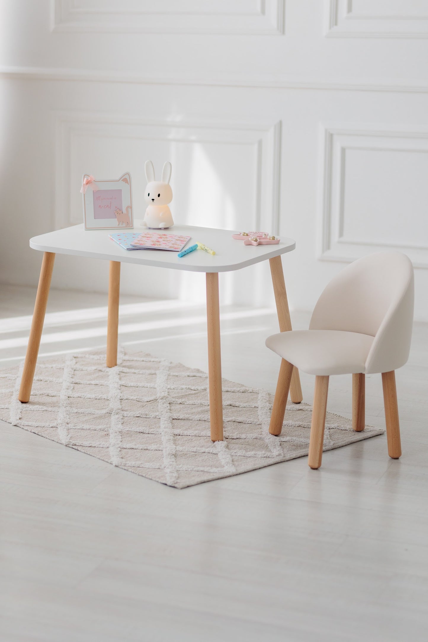 Furniture set: rectangular table without drawer and armchair, 3-5 years old, 105-115 cm, Milk