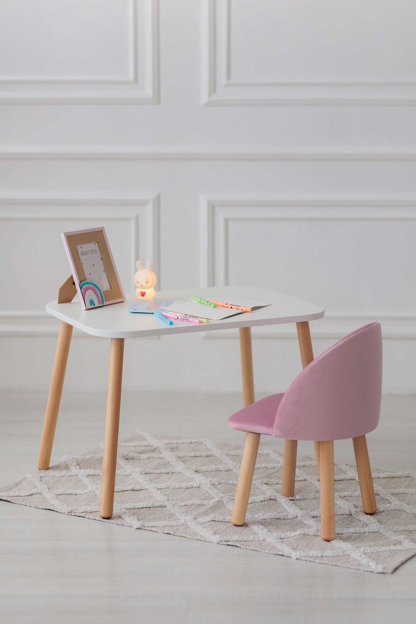 Furniture set: rectangular table without drawer and armchair, 3-5 years old, 105-115 cm, Soft pink