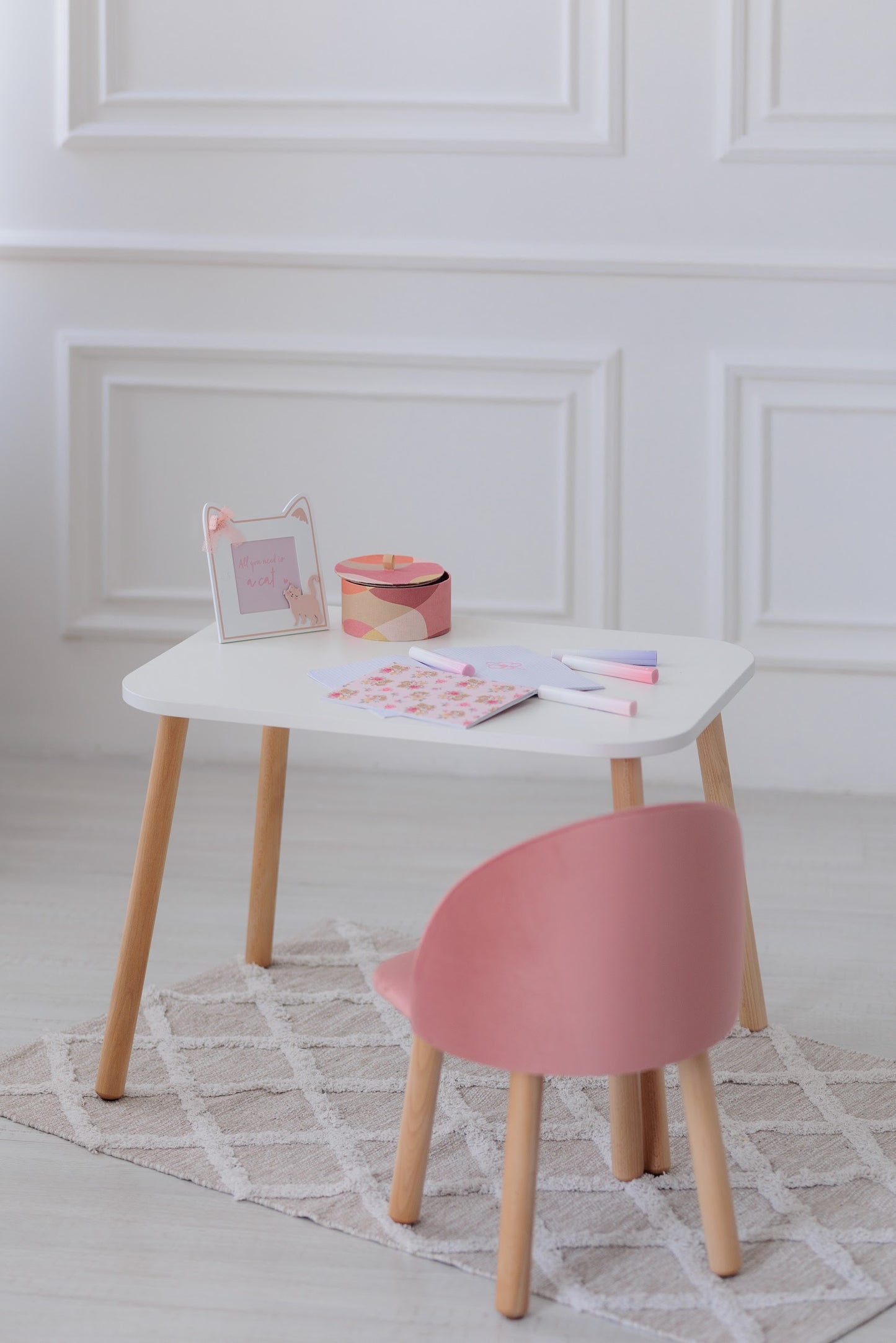 Furniture set: rectangular table without drawer and armchair, 3-5 years old, 105-115 cm, Pink