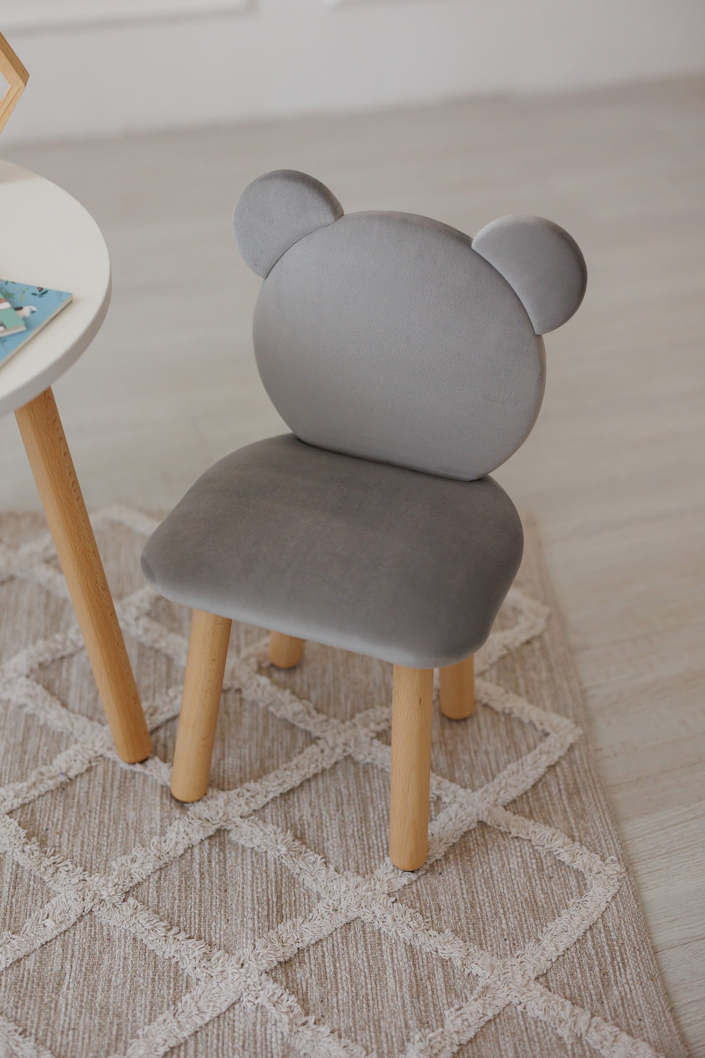 Furniture set: table without drawer and chair Bear, 2-4 years old, 90-105 cm, Gray