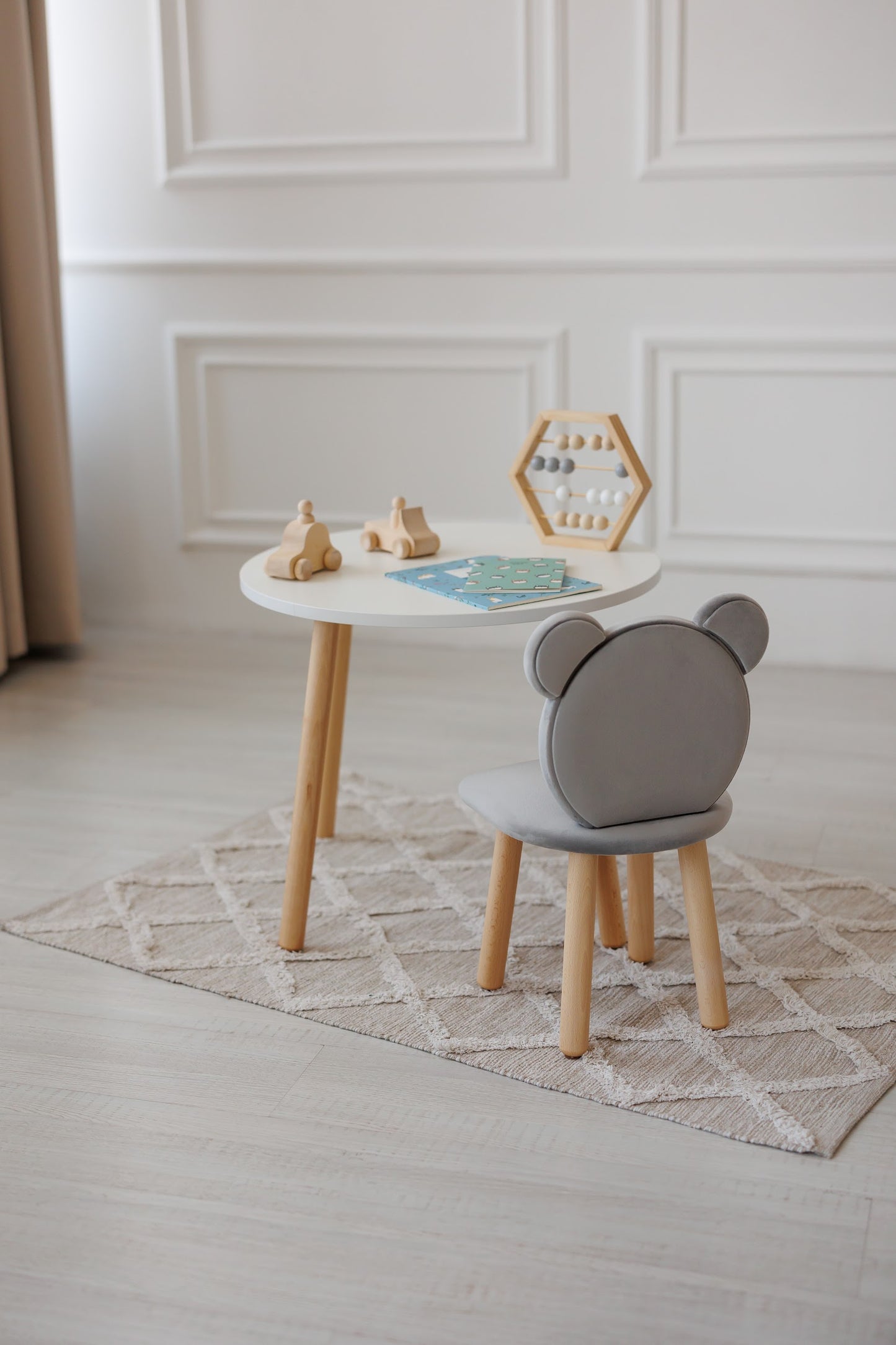 Furniture set: table without drawer and chair Bear, 2-4 years old, 90-105 cm, Gray