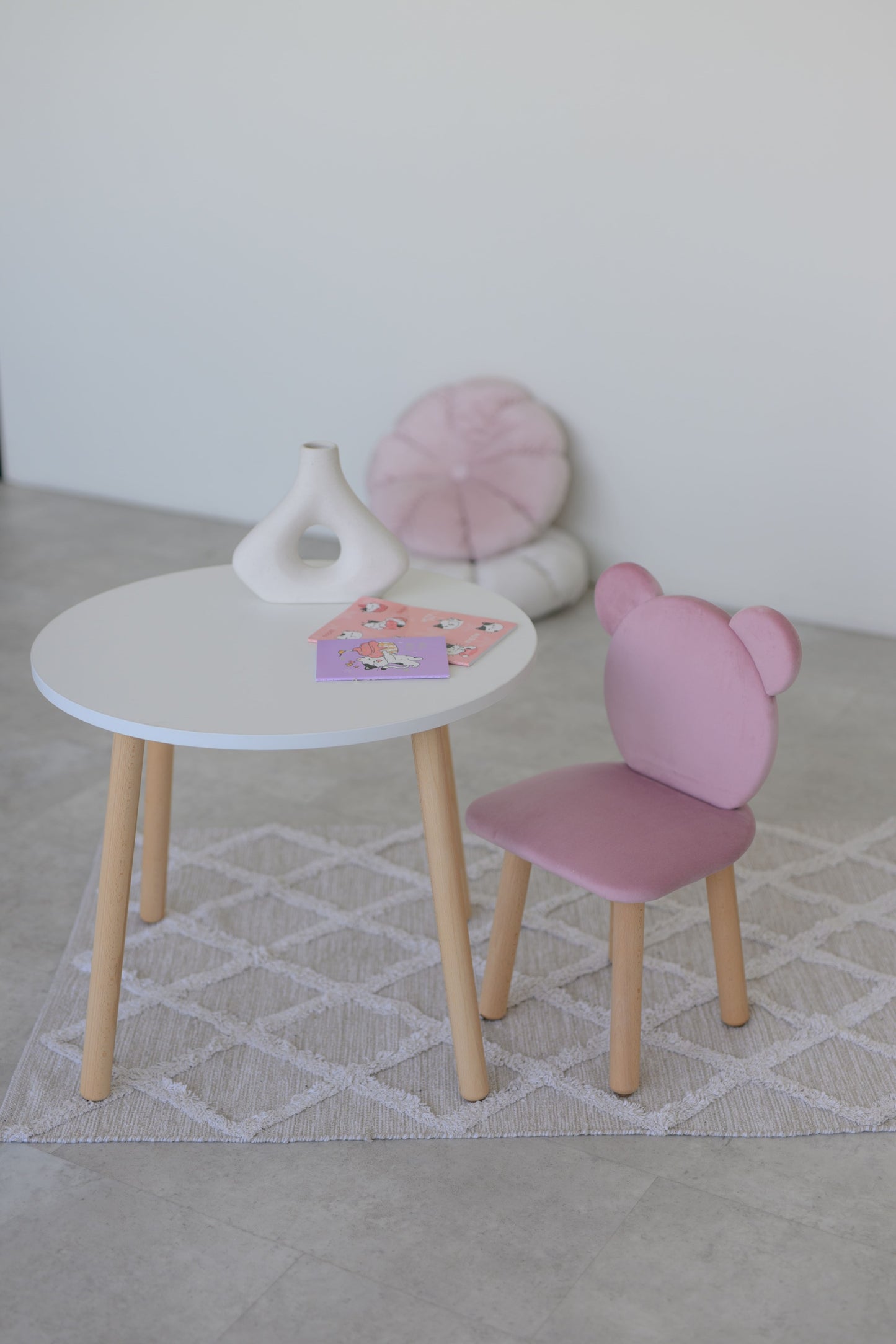 Furniture set: table without drawer and chair Bear, 3-5 years old, 105-115 cm, Soft pink