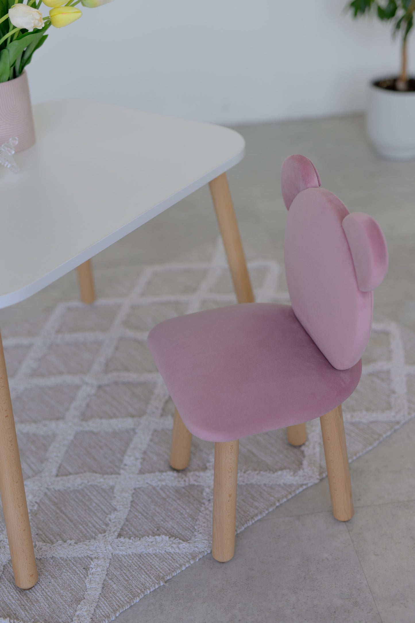 Furniture set: rectangular table without drawer and chair Bear, 2-4 years old, 90-105 cm, Soft pink