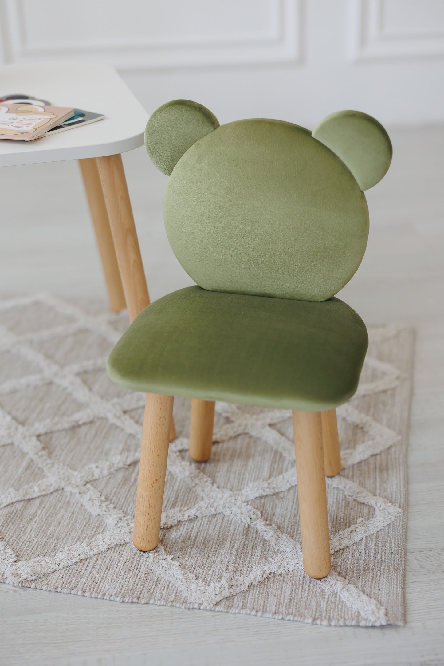 Furniture set: rectangular table without drawer and chair Bear, 2-4 years old, 90-105 cm, Olive