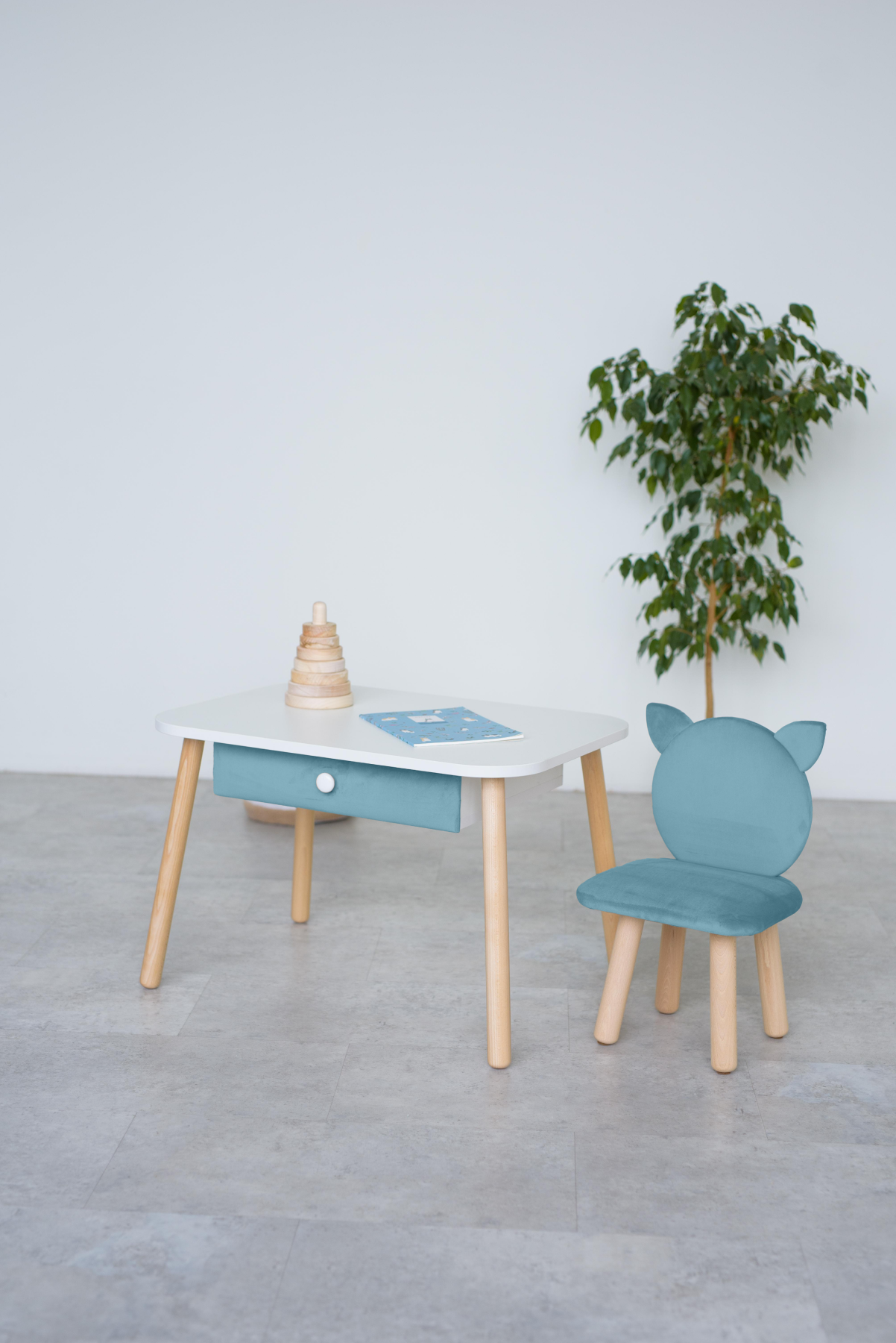 Furniture set: rectangular table with drawer and chair Cat, 2-4 years old, 90-105 cm, Denim