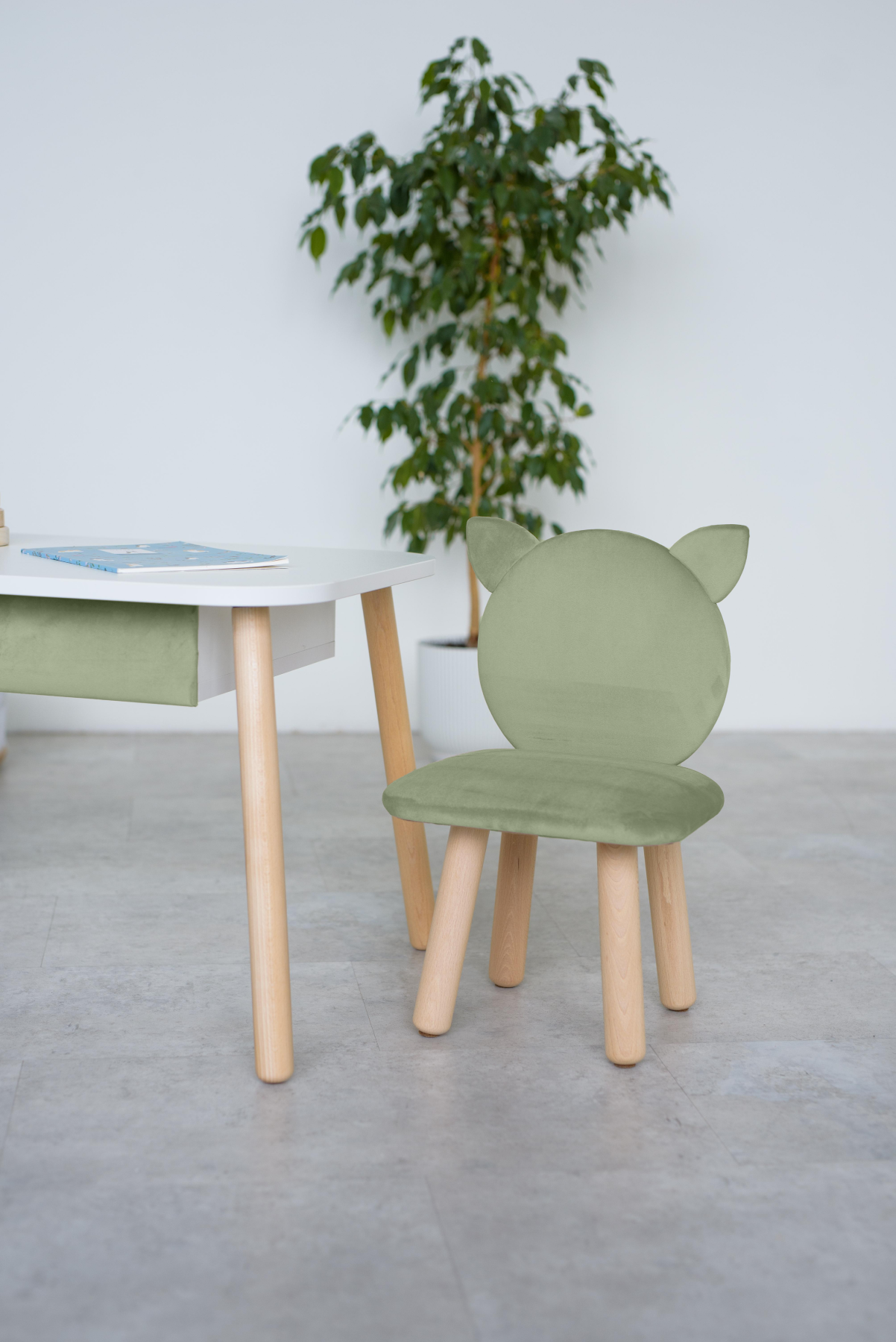 Furniture set: rectangular table with drawer and chair Cat, 3-5 years old, 105-115 cm, Olive