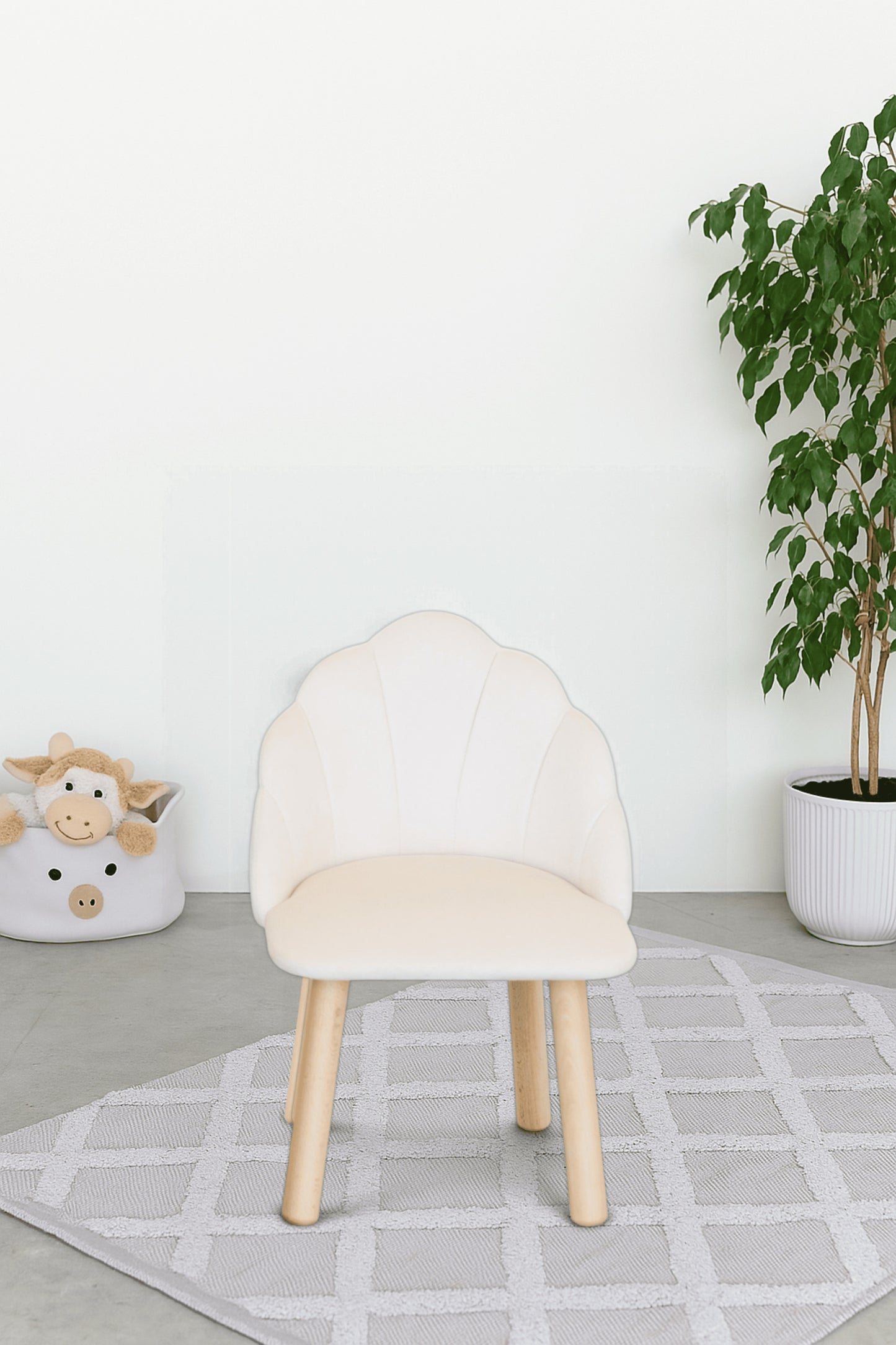 Children's armchair Seashell, 2-4 years old, 90-105 cm, Milk