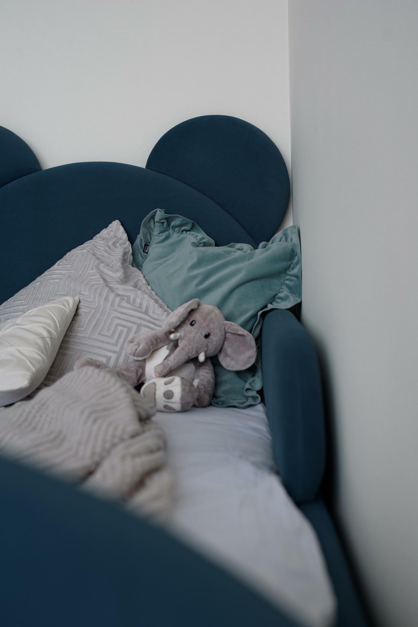 Children's bed Bear, size 90x190 cm, Deep blue