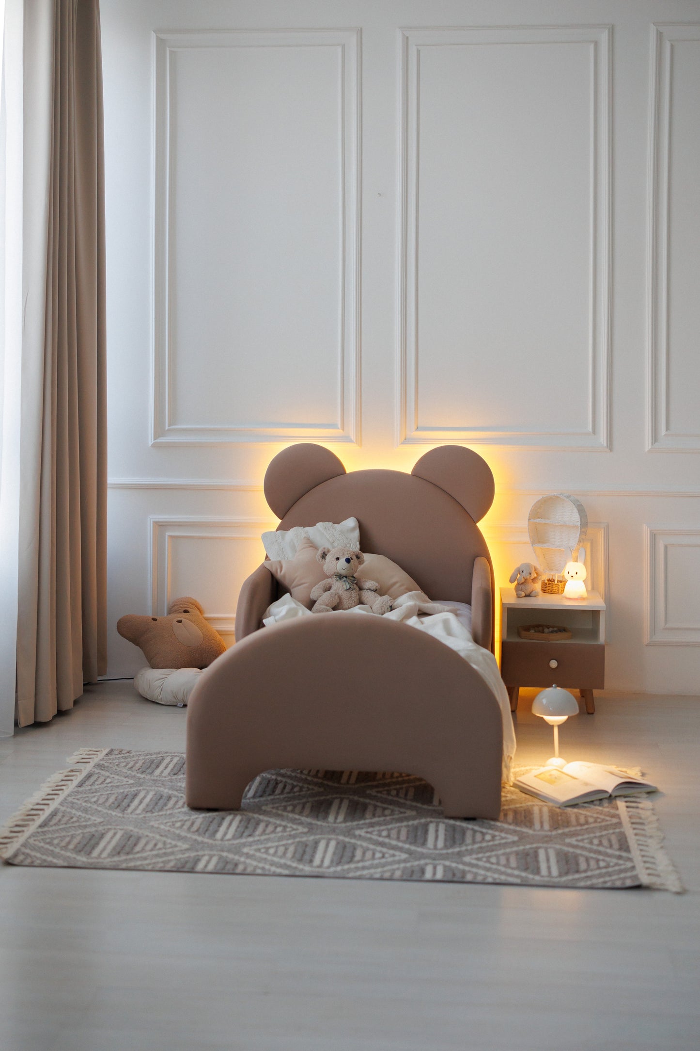 Children's bed Bear with lighting, size 90x190 cm, Cocoa