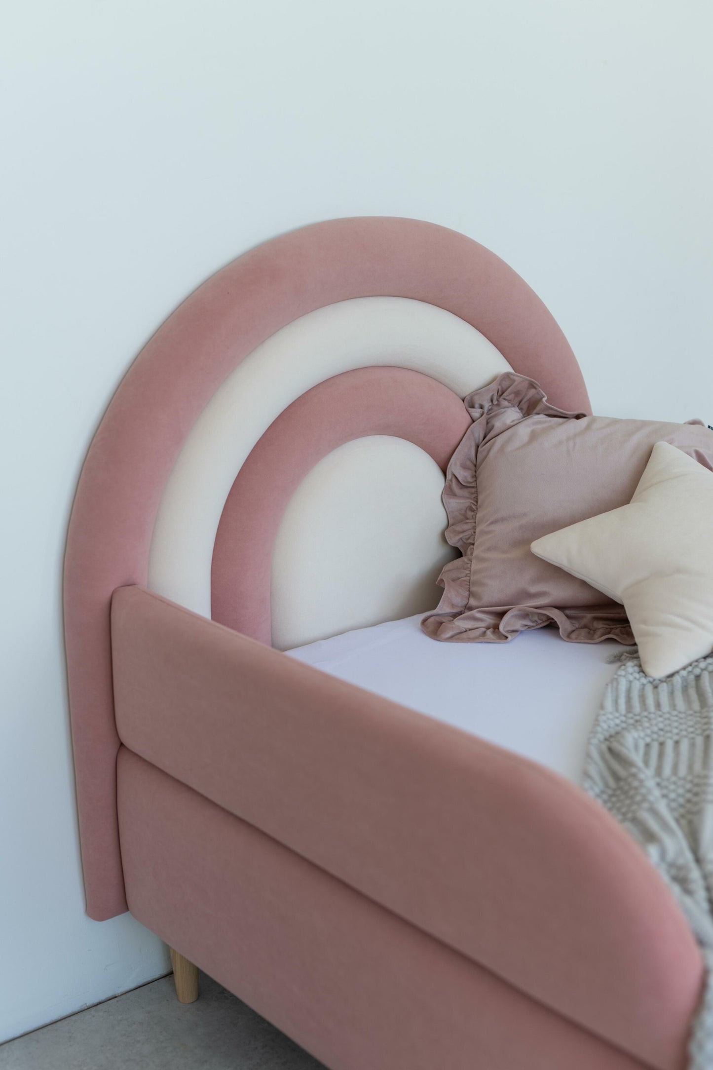 Children's bed Rainbow, size 80x190 cm, Pink; Milk