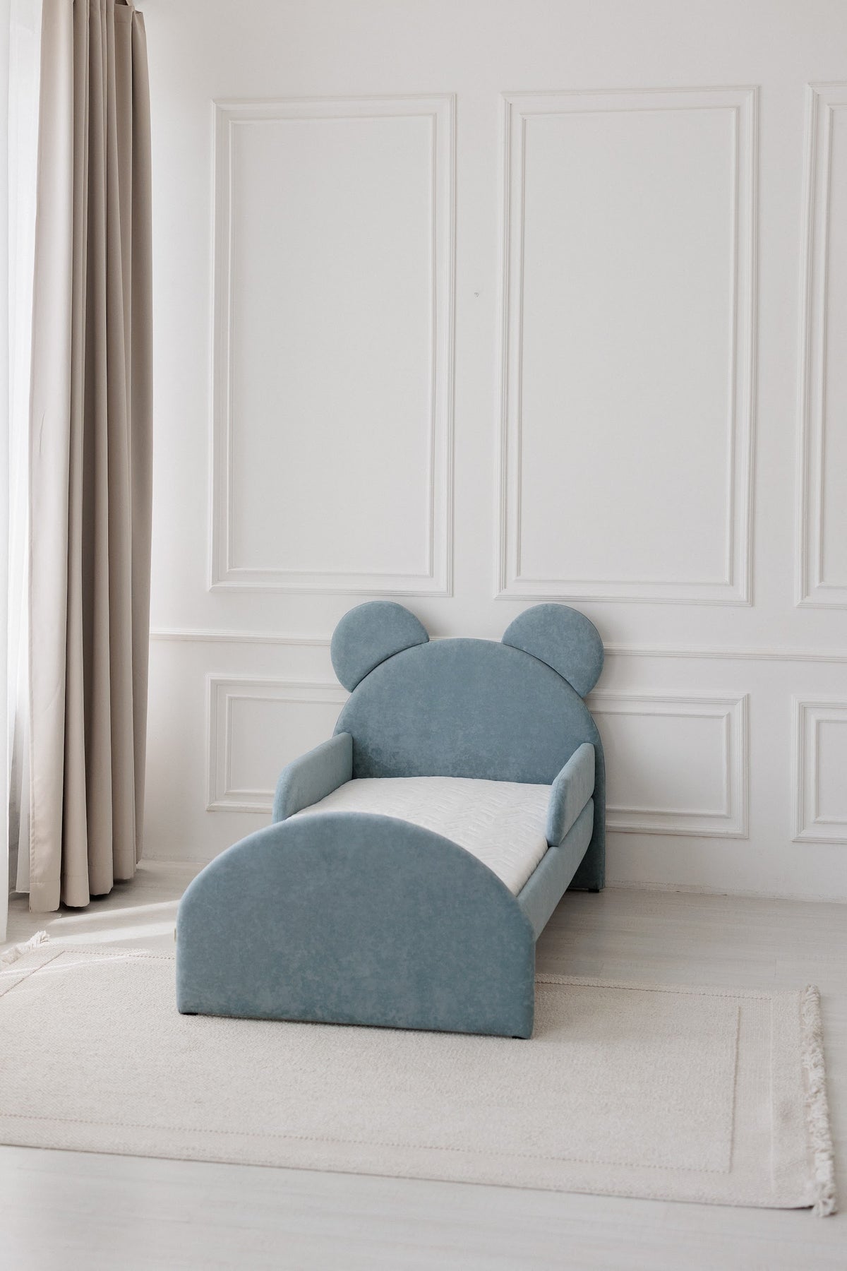 Kinderbed met matras Bear Sleep, afmetingen 80x190 cm, Lichtblauw — aanzicht 7