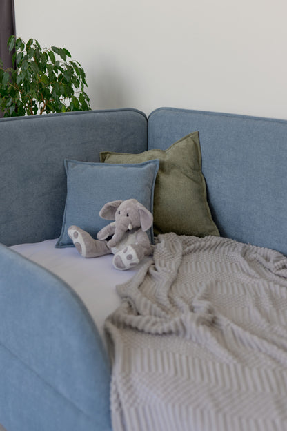 Children's bed Tim Slip + protective side, size 90x200 cm, Denim