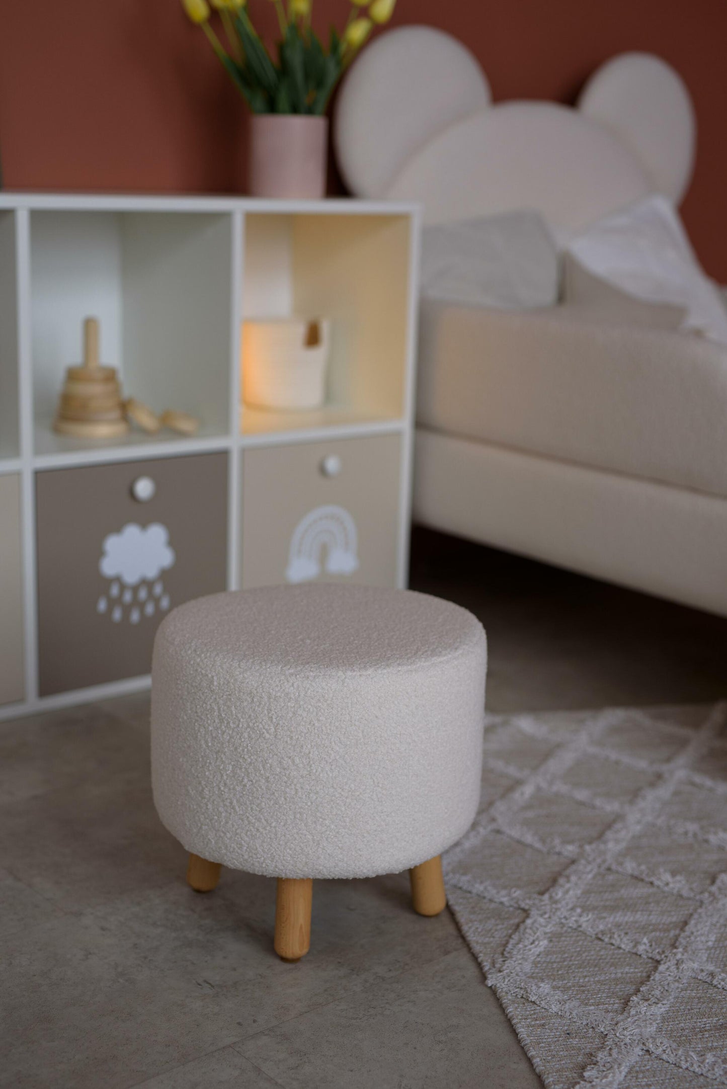 Velour pouf for children and adults, Bukle Milk