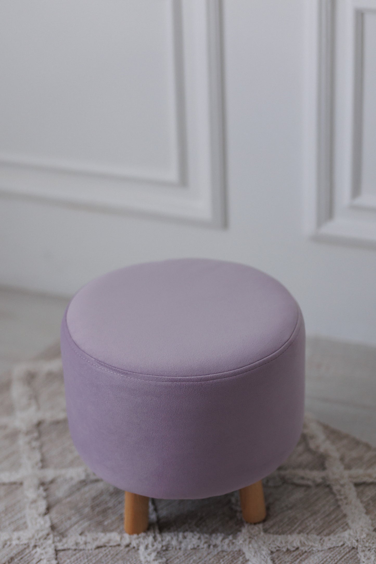 Velour pouf for children and adults, Lilac