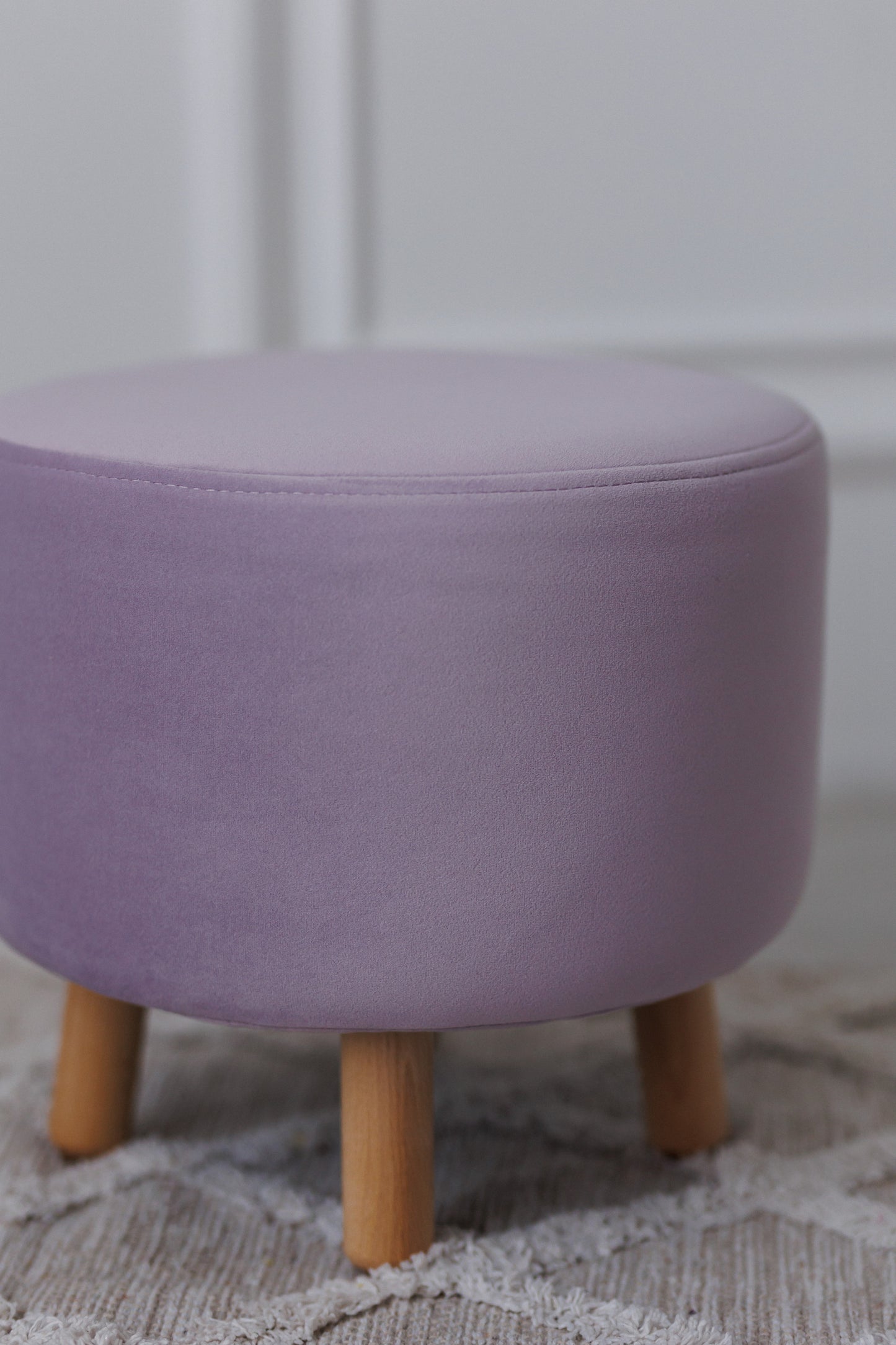 Velour pouf for children and adults, Lilac