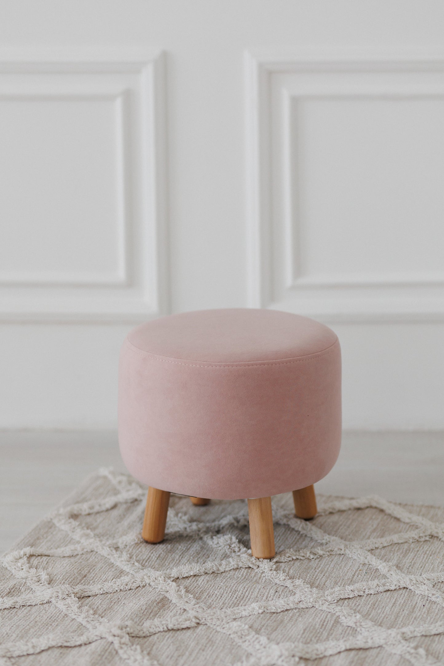 Velour pouf for children and adults, Soft pink