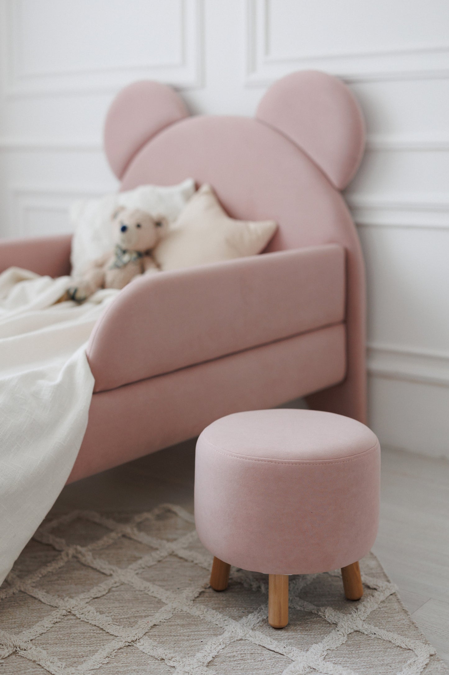 Velour pouf for children and adults, Soft pink