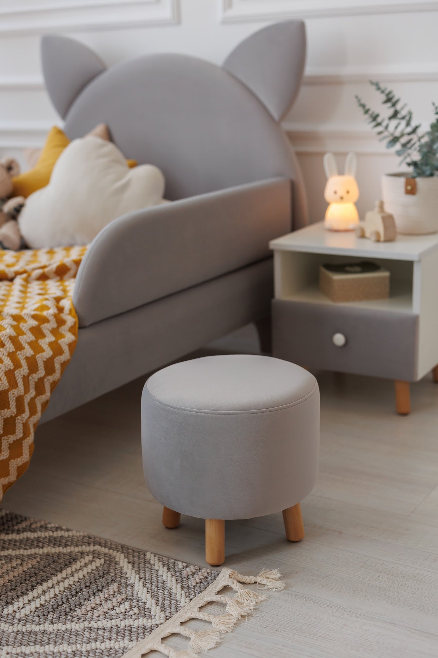 Velour pouf for children and adults, Smoky gray