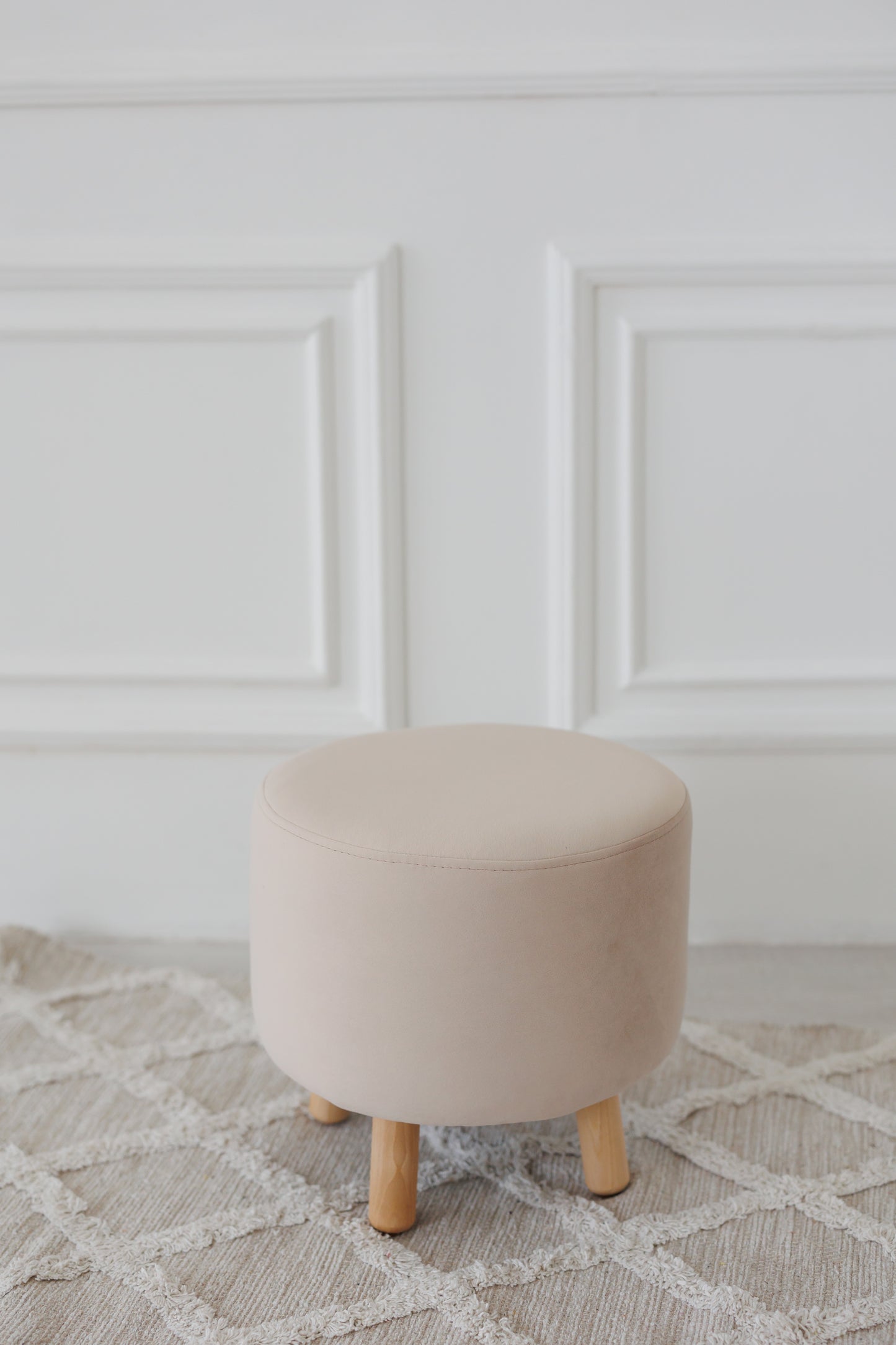Velour pouf for children and adults, Beige Light