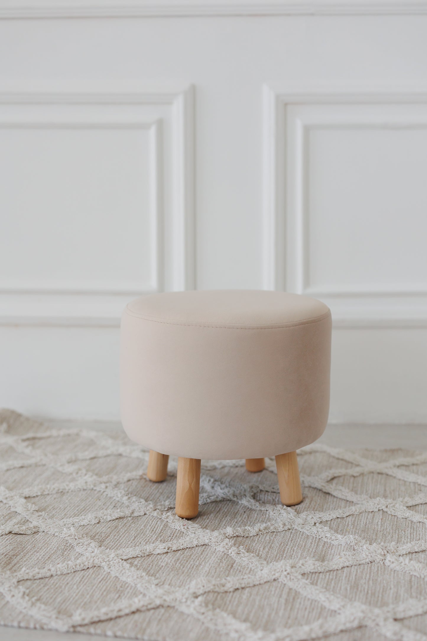 Velour pouf for children and adults, Beige Light