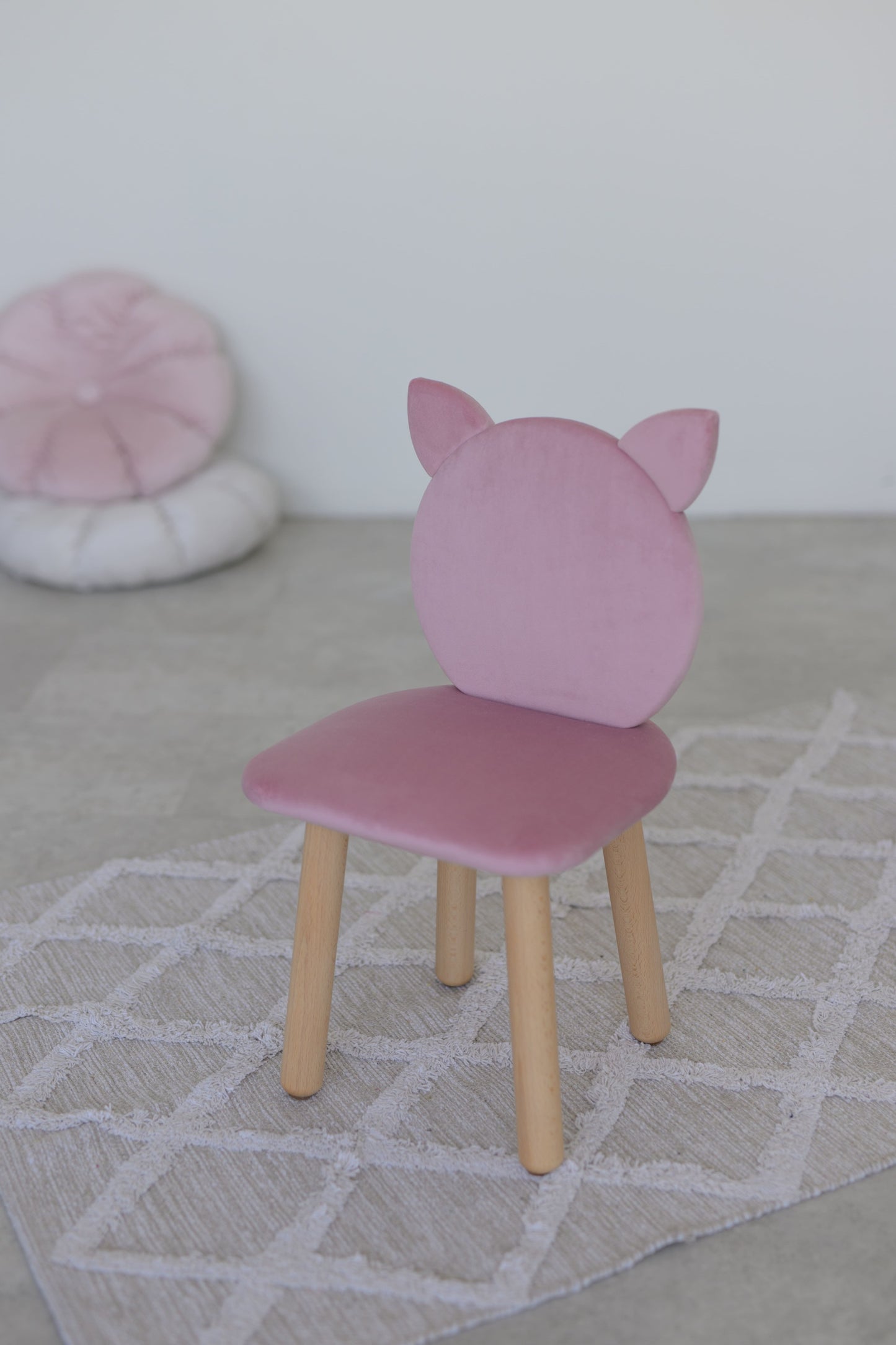Children's soft chair Cat, 2-4 years old, 90-105 cm, Soft pink