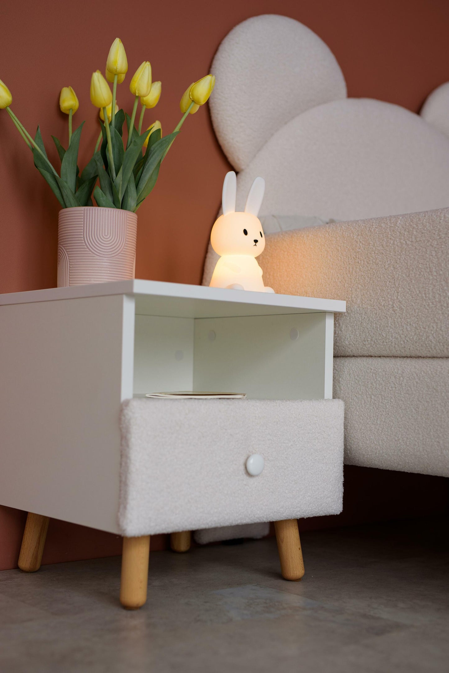 Children's bedside table with a drawer, Bukle Milk